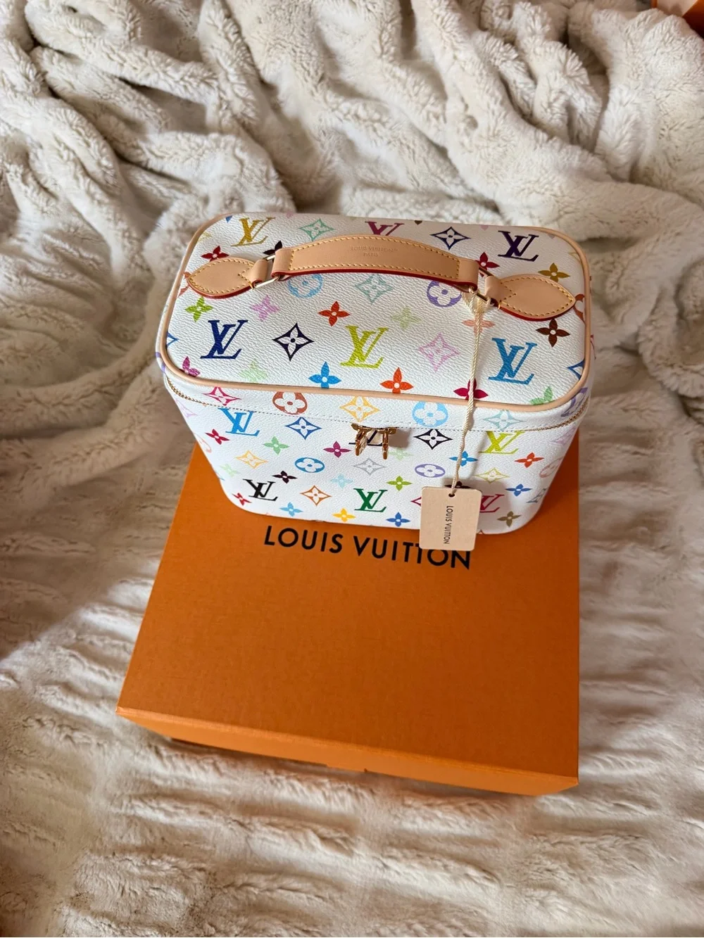 Louis Vuitton iconic louis